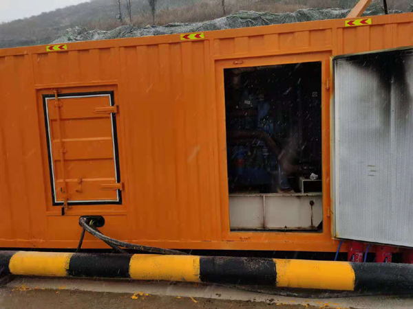 广东发电机出租 柴油发电机组电压低报警怎么办？