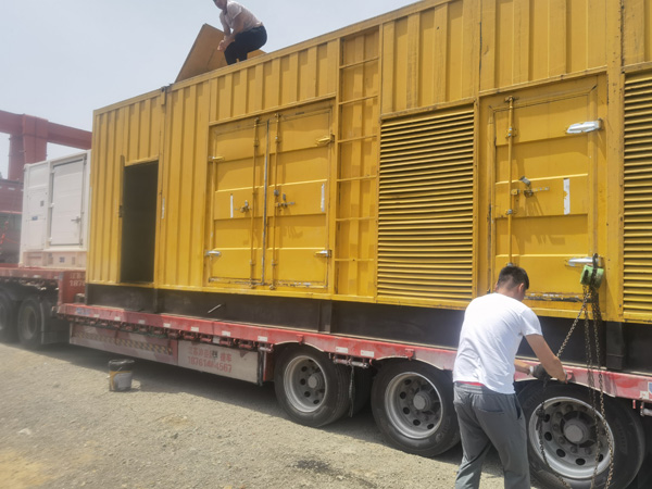广东发电机出租100KW发电机需要什么规格的电缆线?