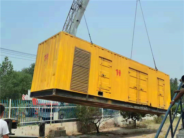 广东300KW柴油发电机组油耗是多少？