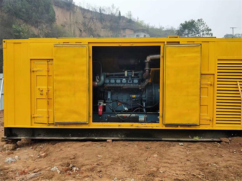 广东发电机租赁冷却液的沸点降低到多少时需要更换