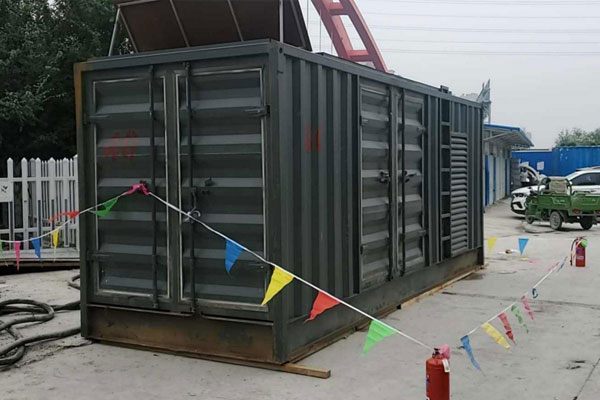 广东发电机租赁空气滤清器多久更换一次？